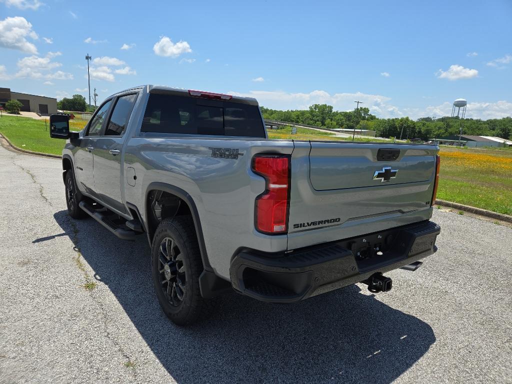 new 2025 Chevrolet Silverado 2500 car
