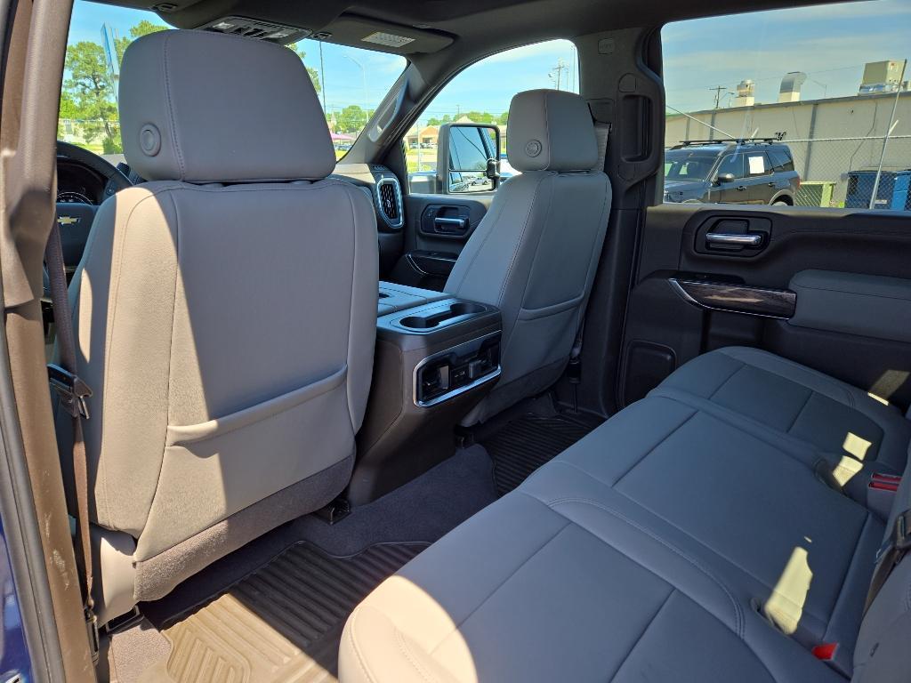 used 2022 Chevrolet Silverado 2500 car, priced at $58,999