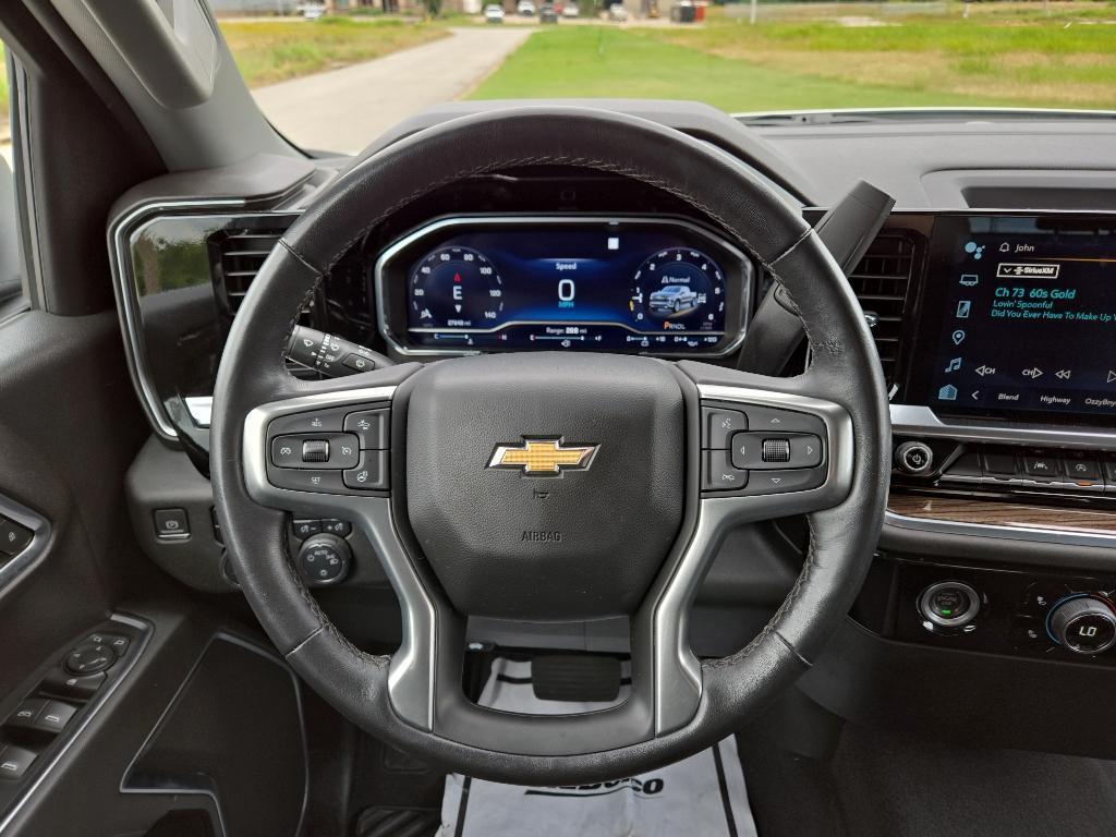 used 2022 Chevrolet Silverado 1500 car, priced at $39,999