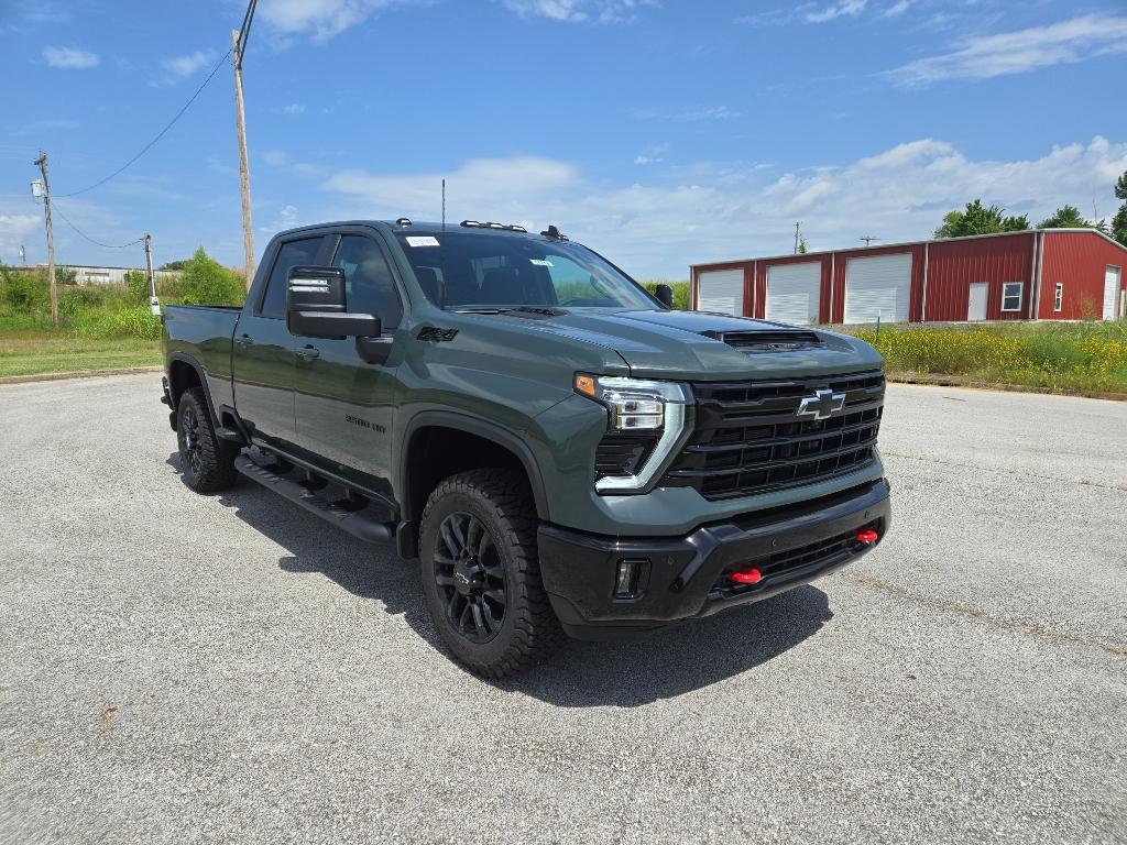 new 2025 Chevrolet Silverado 2500 car