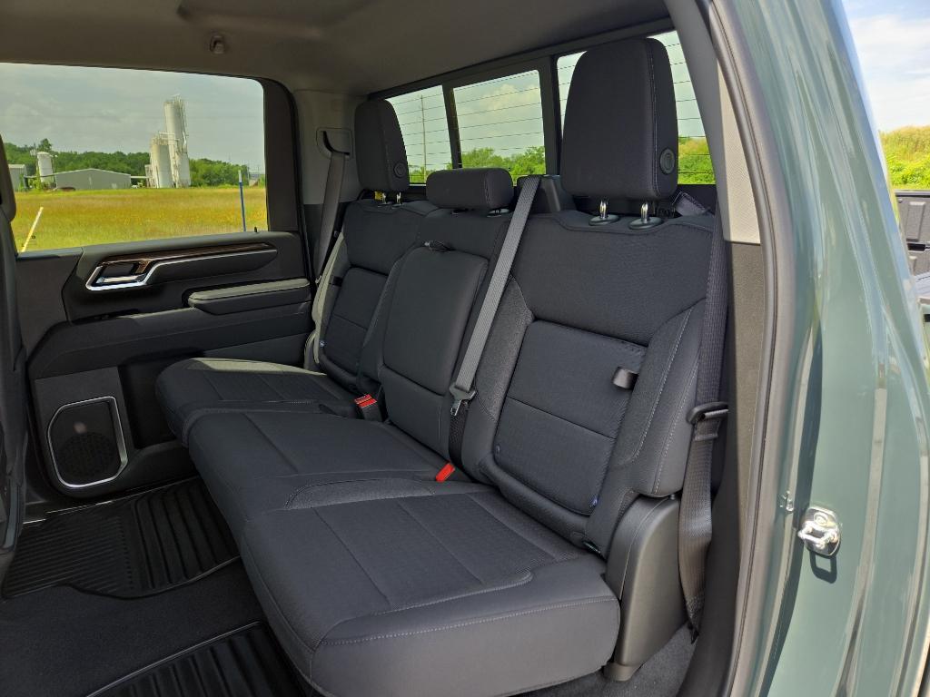 new 2025 Chevrolet Silverado 2500 car