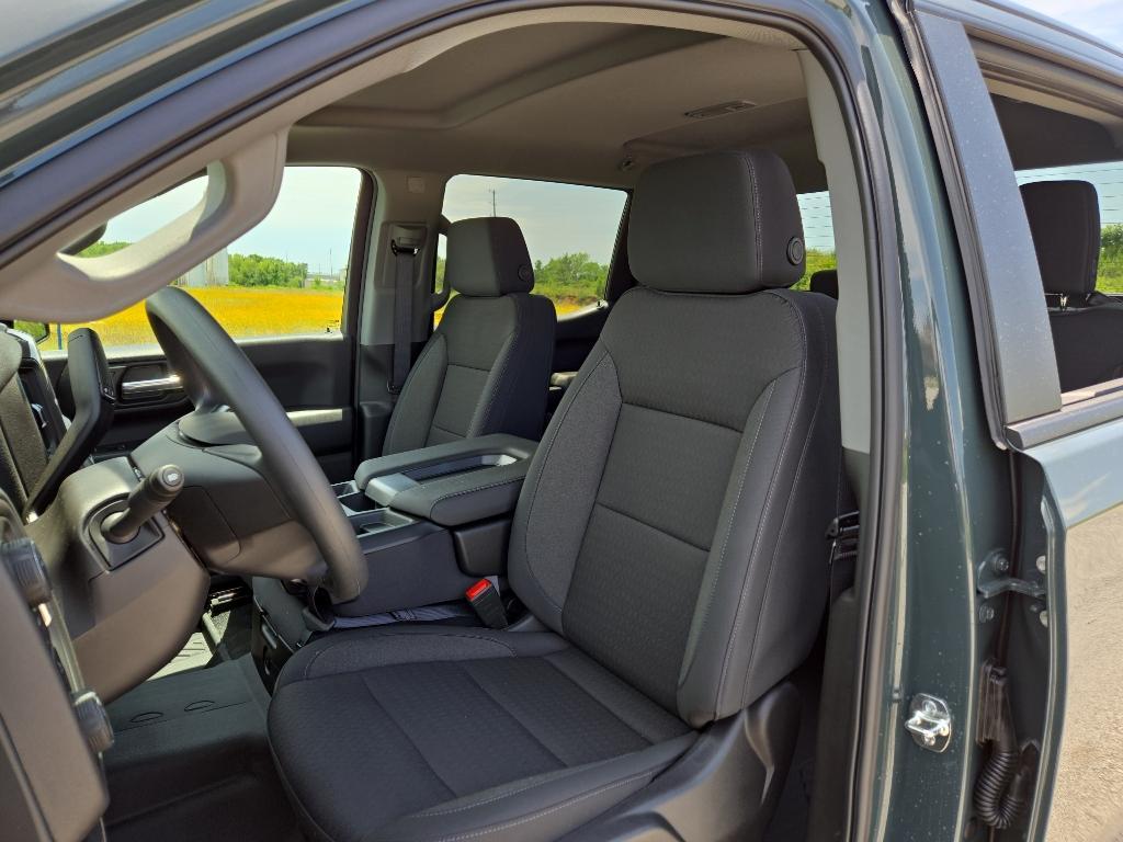 new 2025 Chevrolet Silverado 1500 car