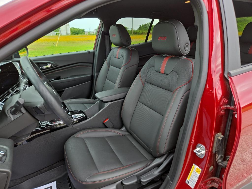 used 2025 Chevrolet Trax car, priced at $26,999