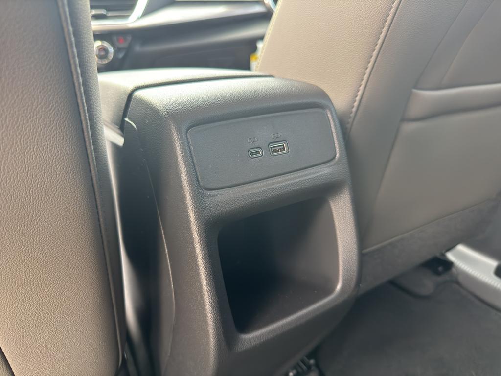new 2025 Chevrolet Trax car