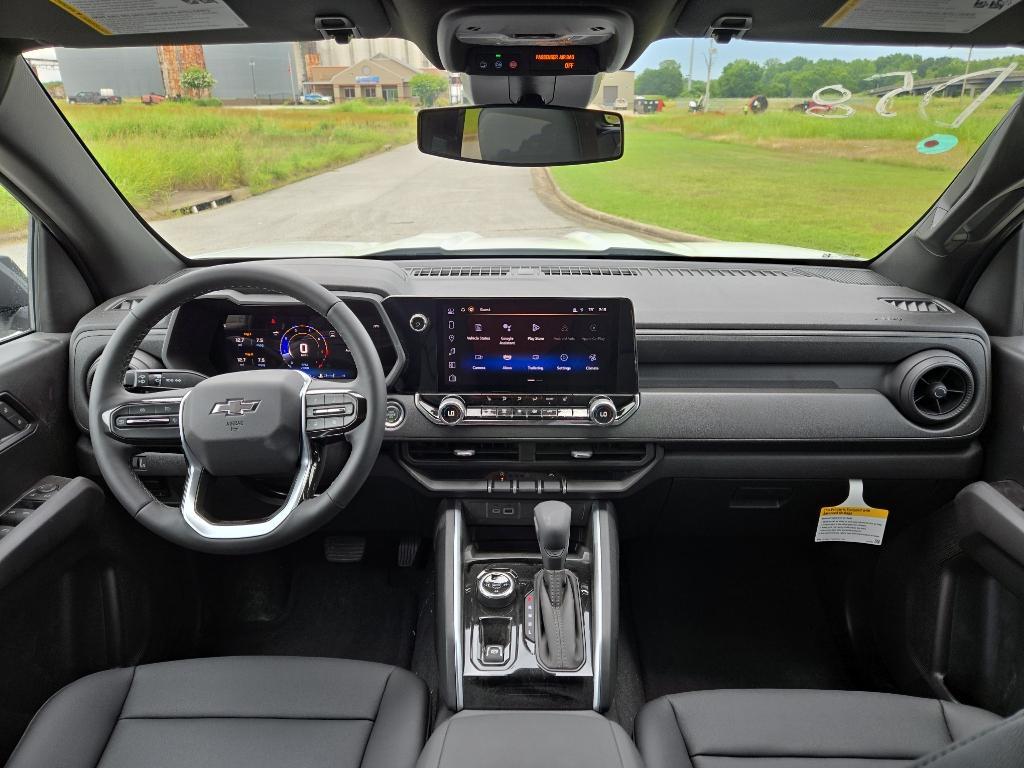 new 2025 Chevrolet Colorado car