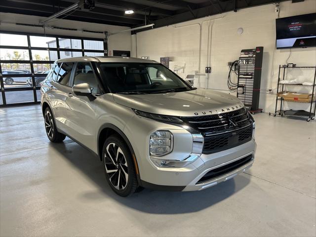 new 2024 Mitsubishi Outlander car, priced at $31,690