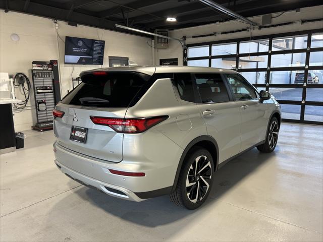 new 2024 Mitsubishi Outlander car, priced at $31,690