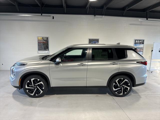 new 2024 Mitsubishi Outlander car, priced at $31,690