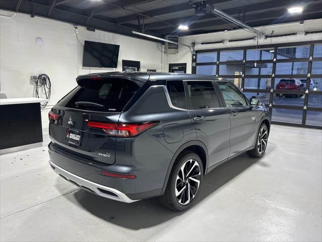 new 2025 Mitsubishi Outlander PHEV car, priced at $43,510