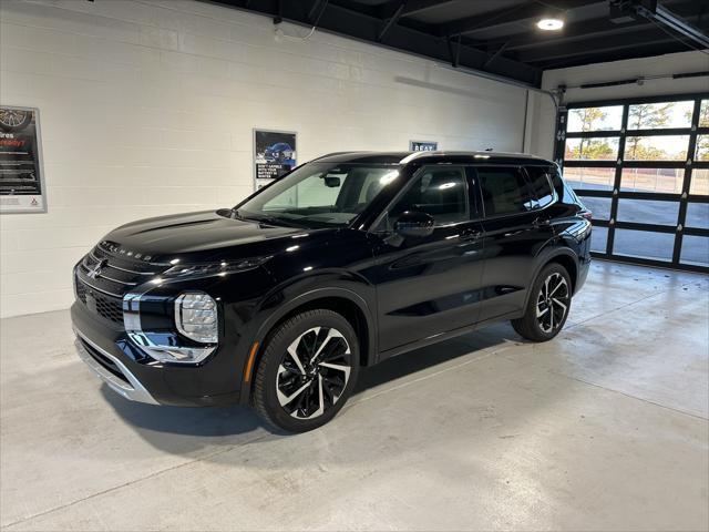 new 2024 Mitsubishi Outlander car, priced at $34,675