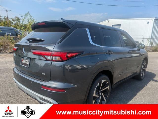 new 2024 Mitsubishi Outlander car, priced at $31,265