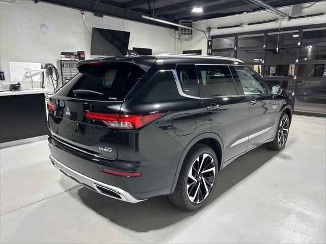 new 2025 Mitsubishi Outlander PHEV car, priced at $47,655