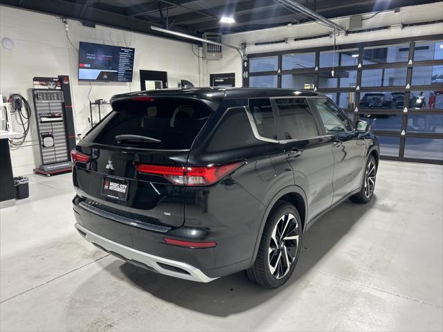 new 2024 Mitsubishi Outlander car, priced at $32,300