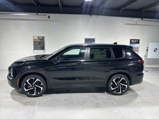 new 2024 Mitsubishi Outlander car, priced at $32,300