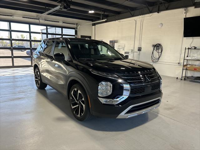 new 2024 Mitsubishi Outlander car, priced at $31,810