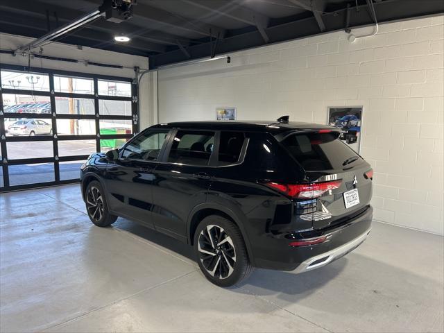 new 2024 Mitsubishi Outlander car, priced at $31,810