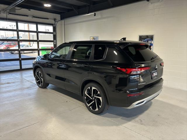 new 2024 Mitsubishi Outlander car, priced at $32,285