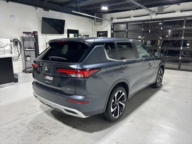 new 2024 Mitsubishi Outlander car, priced at $31,690