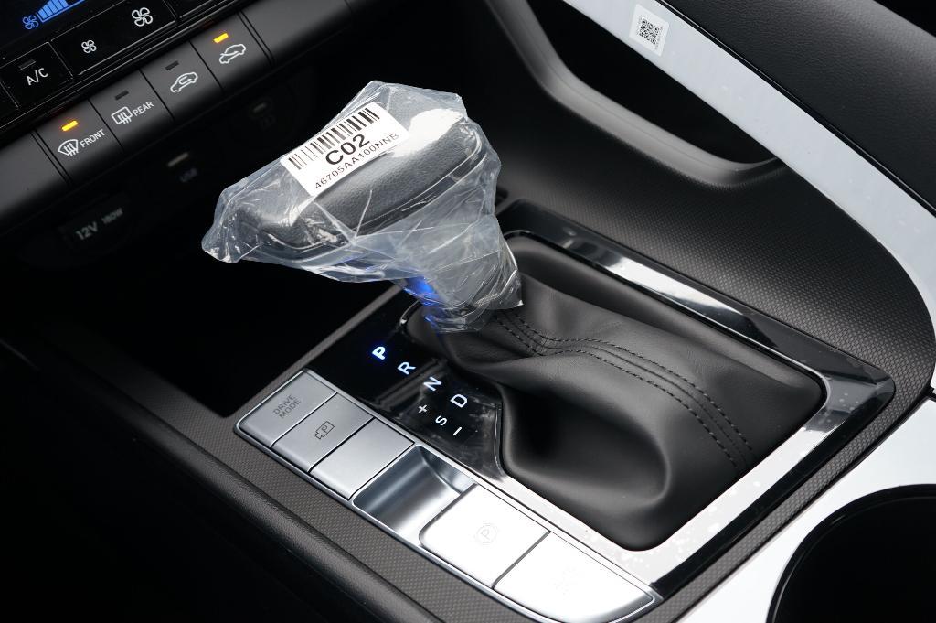 new 2025 Hyundai ELANTRA HEV car, priced at $25,085