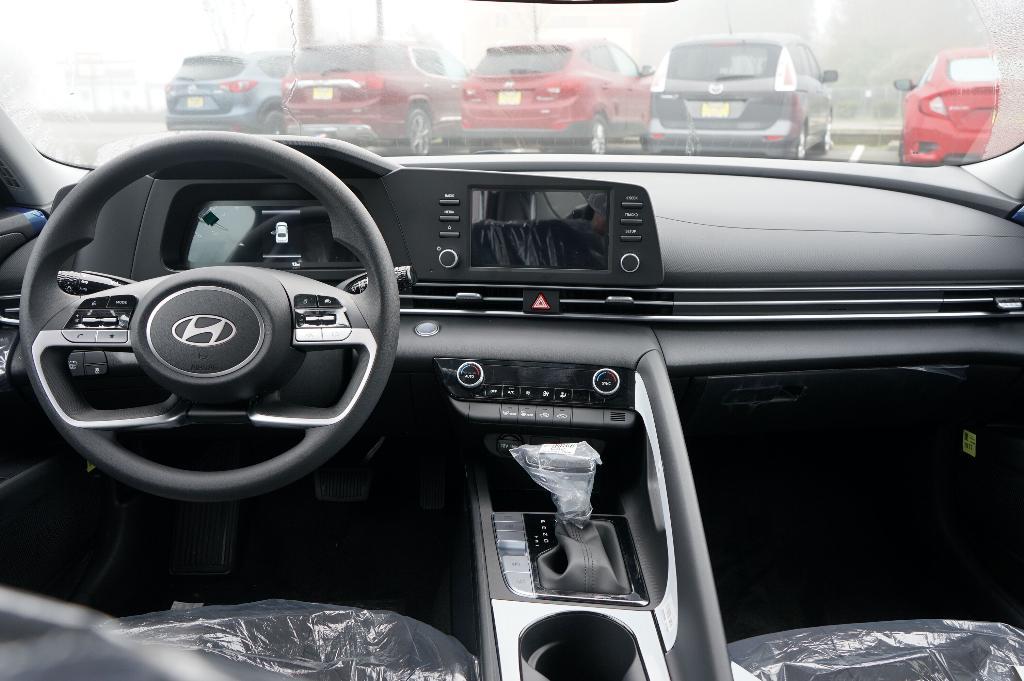 new 2025 Hyundai ELANTRA HEV car, priced at $25,085