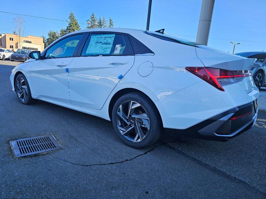 new 2024 Hyundai Elantra HEV car, priced at $30,055