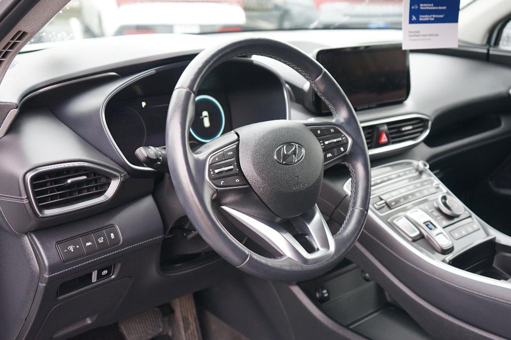 used 2022 Hyundai Santa Fe car, priced at $31,000