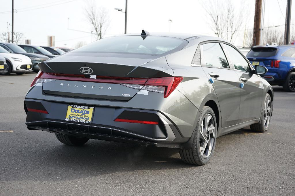 new 2025 Hyundai Elantra HEV car, priced at $30,935