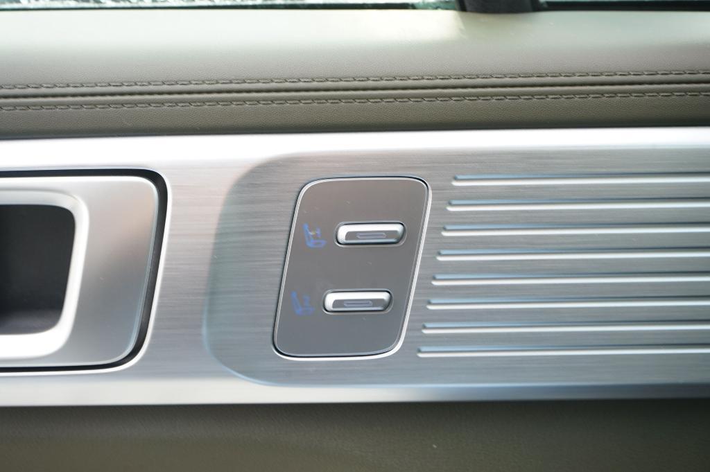 new 2025 Hyundai SANTA FE HEV car, priced at $50,304