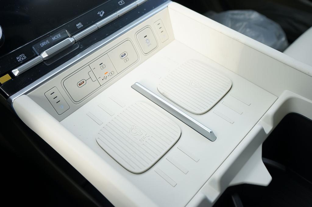 new 2025 Hyundai SANTA FE HEV car, priced at $50,304