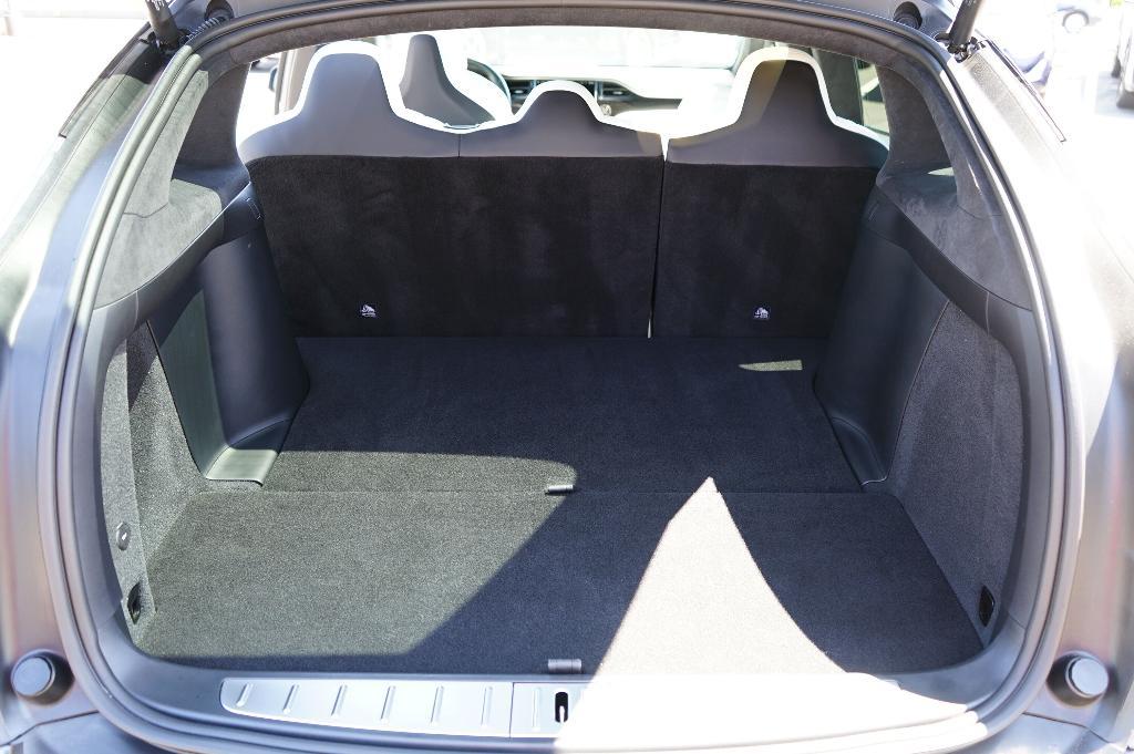 used 2018 Tesla Model X car, priced at $27,000