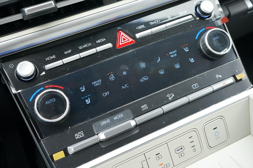new 2025 Hyundai SANTA FE HEV car, priced at $47,405