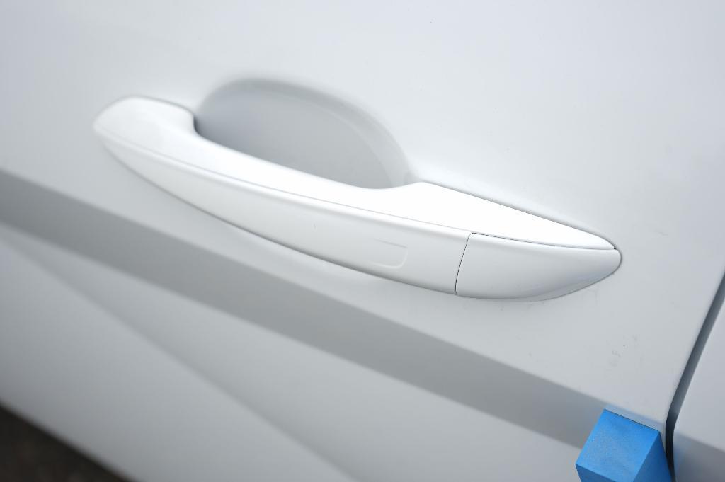 new 2025 Hyundai ELANTRA HEV car, priced at $29,680