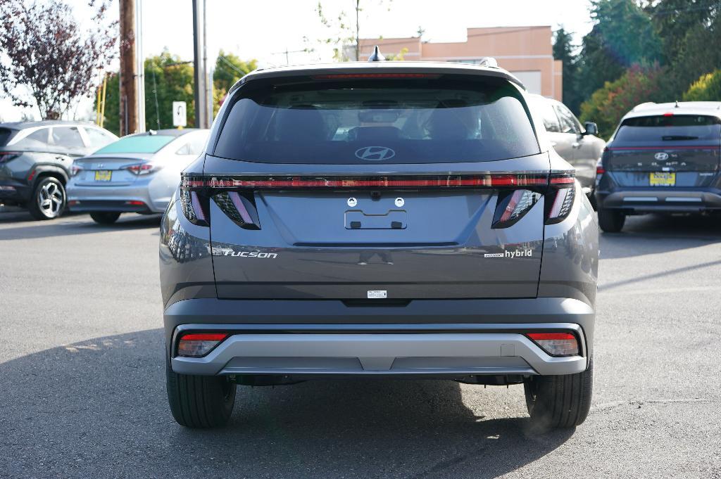 new 2025 Hyundai Tucson Hybrid car, priced at $37,375