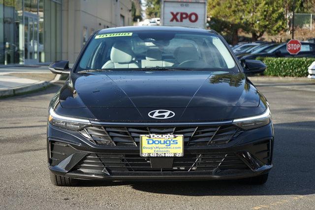 new 2025 Hyundai Elantra HEV car, priced at $30,585