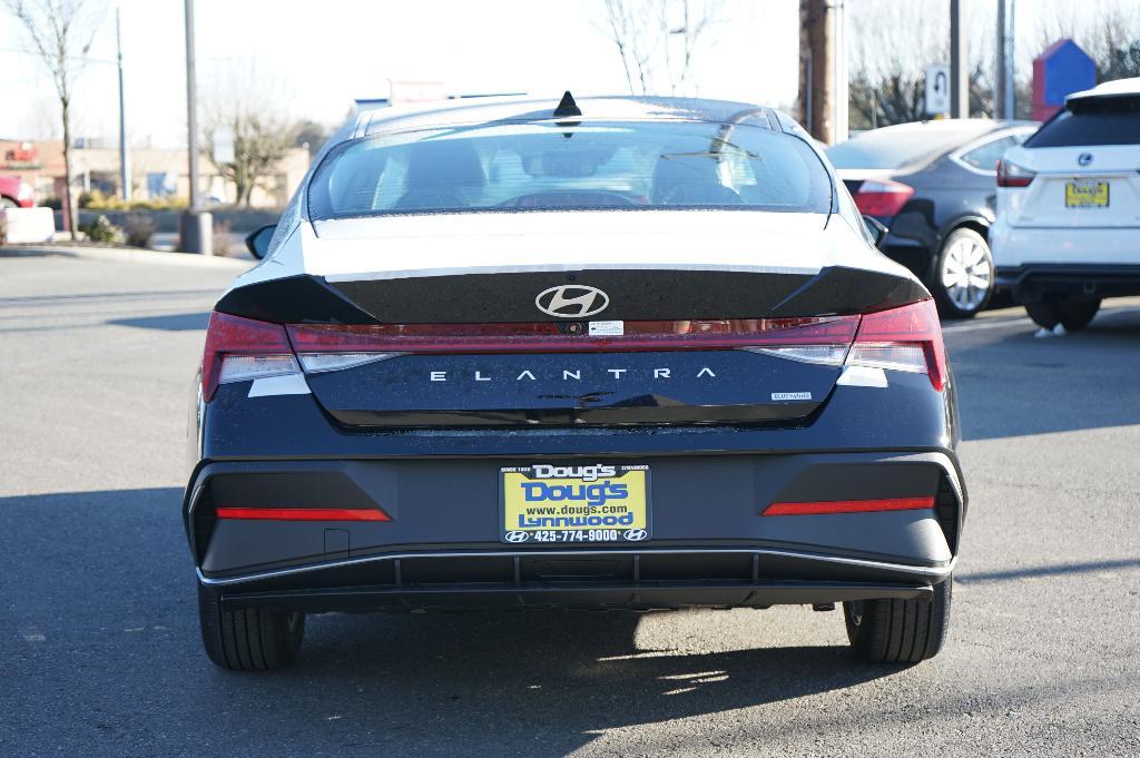 new 2025 Hyundai ELANTRA HEV car, priced at $22,320