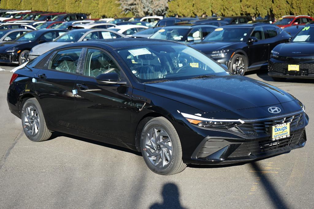 new 2025 Hyundai ELANTRA HEV car, priced at $22,320