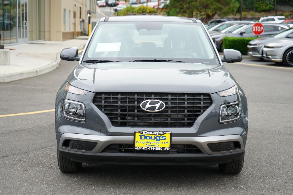 new 2025 Hyundai Venue car