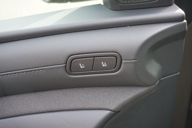 new 2025 Hyundai TUCSON Hybrid car, priced at $42,090
