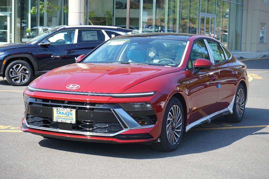 new 2025 Hyundai Sonata Hybrid car, priced at $38,940