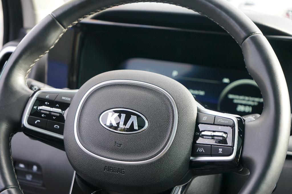 used 2021 Kia Sorento car, priced at $29,500