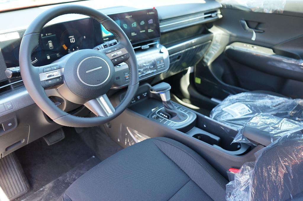 new 2025 Hyundai Kona car, priced at $28,960