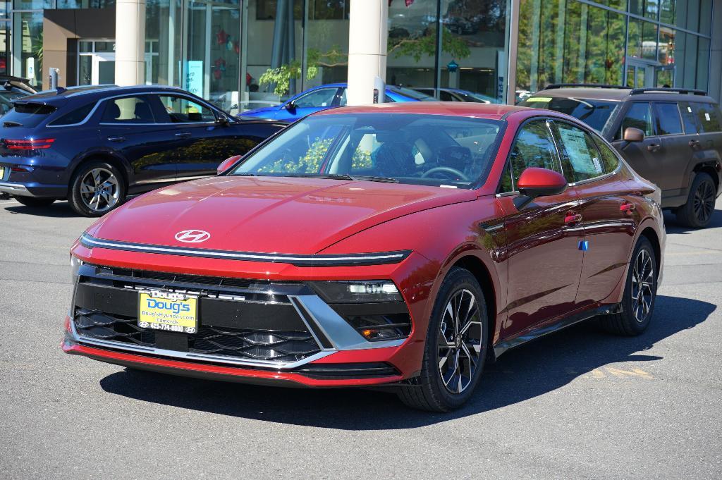 new 2024 Hyundai Sonata car, priced at $28,705