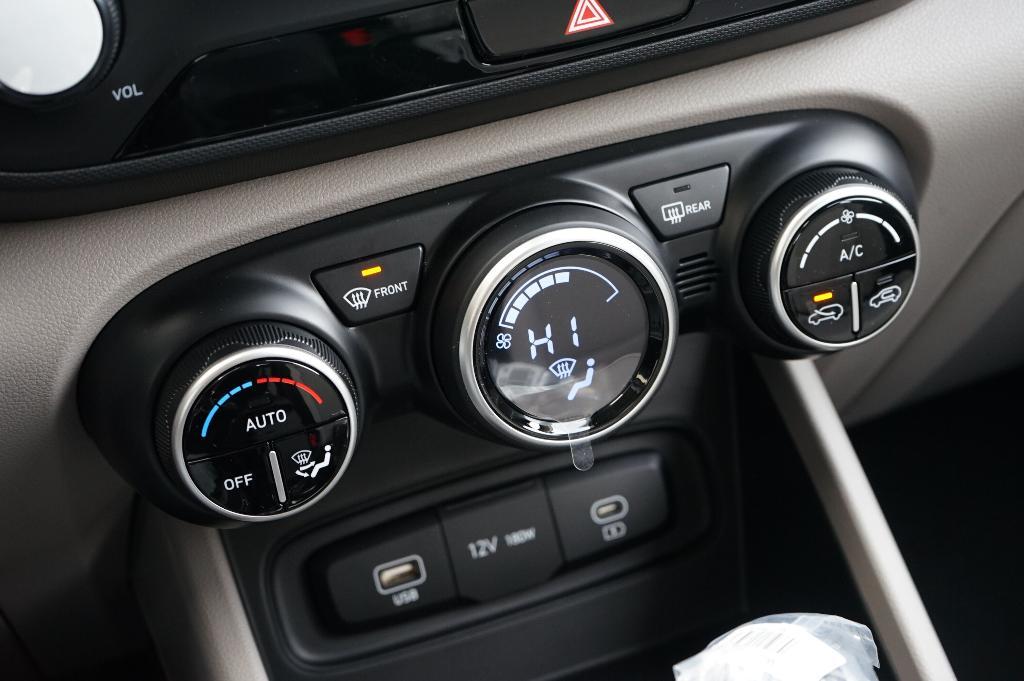 new 2025 Hyundai Venue car, priced at $23,600