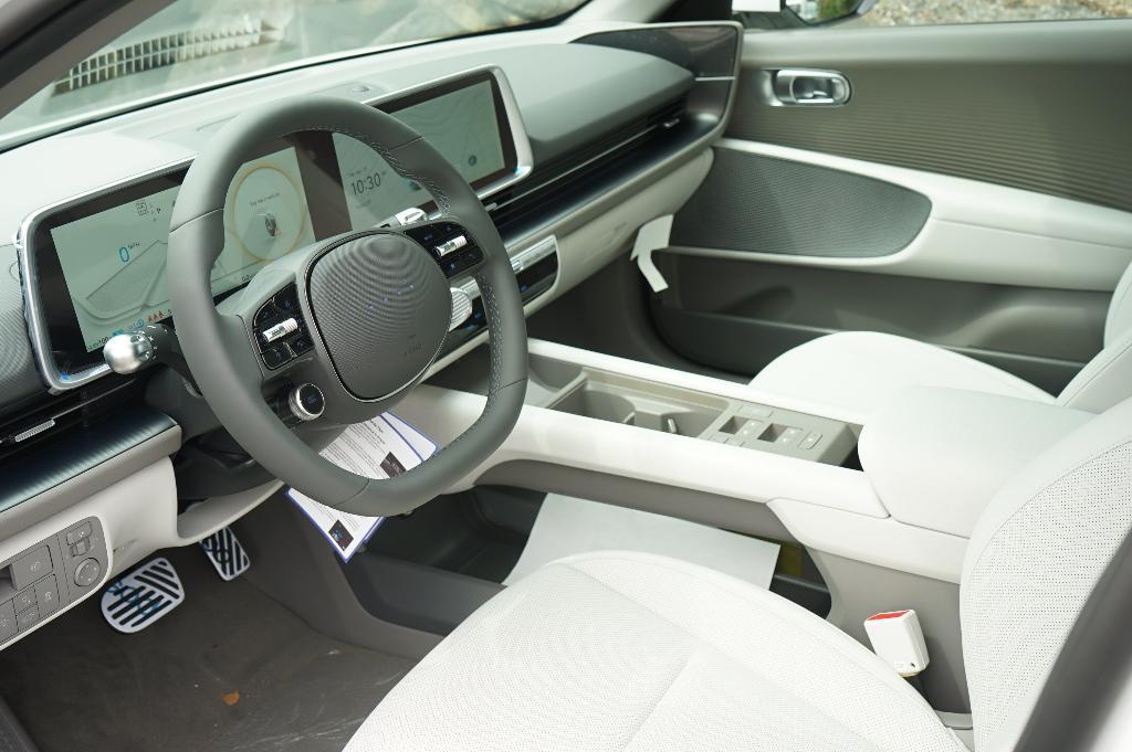 new 2025 Hyundai IONIQ 6 car, priced at $48,700