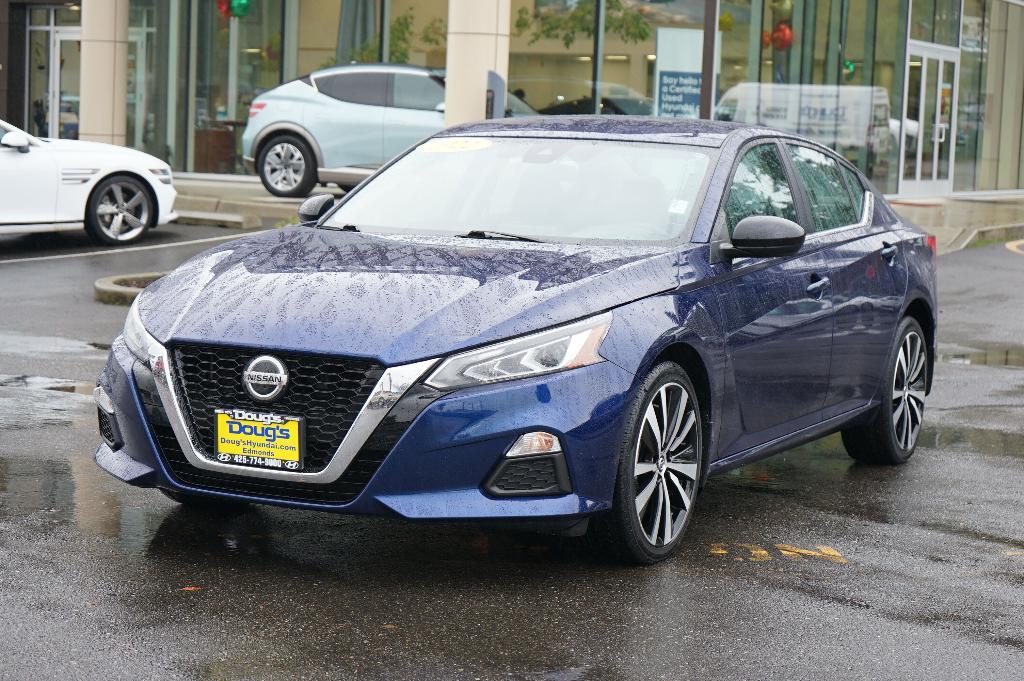 used 2022 Nissan Altima car, priced at $23,500