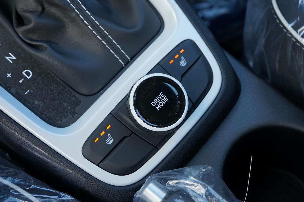 new 2025 Hyundai Venue car, priced at $23,820