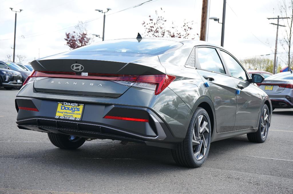 new 2025 Hyundai Elantra car, priced at $26,265