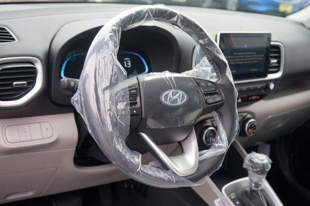 used 2024 Hyundai Venue car