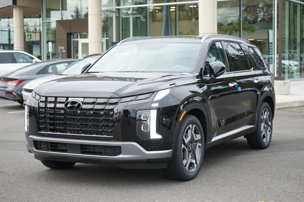 new 2025 Hyundai Palisade car, priced at $47,635