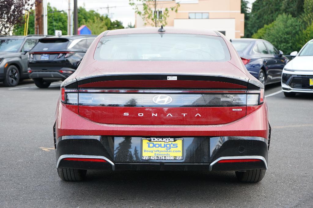 new 2024 Hyundai Sonata Hybrid car, priced at $28,035